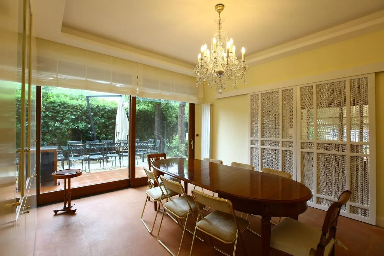 Homestay Villa Vanessa Fregenae Italy